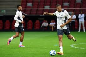 这一戏剧性 这一戏剧性